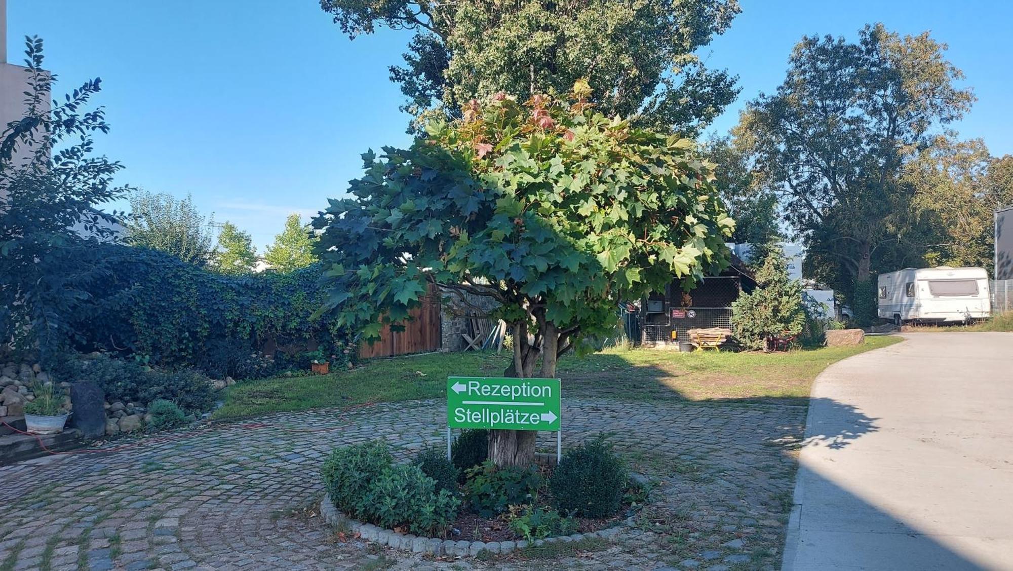 Leipzig Ferienwohnung In Ruhiger Lage Buitenkant foto