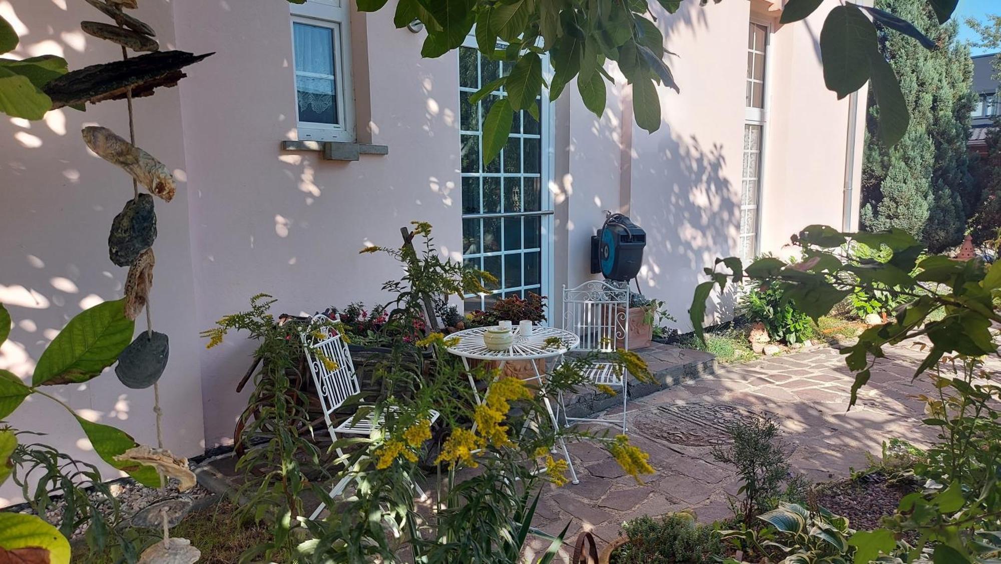 Leipzig Ferienwohnung In Ruhiger Lage Buitenkant foto